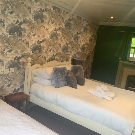 Hotel Cresswell Arms à Malton Extérieur photo