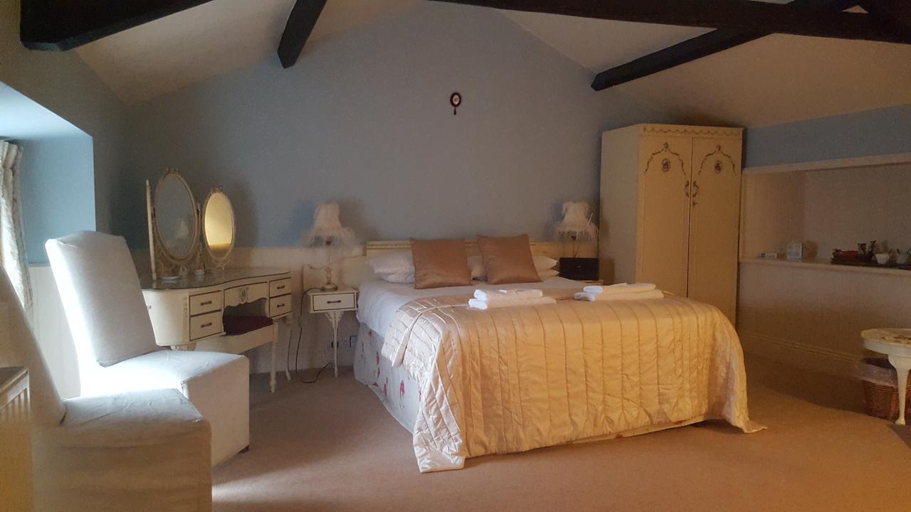 Hotel Cresswell Arms à Malton Extérieur photo